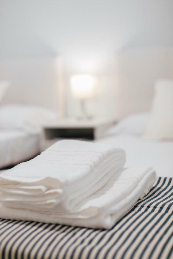 One & Lux- Lagar Apartment Seville Luaran gambar
