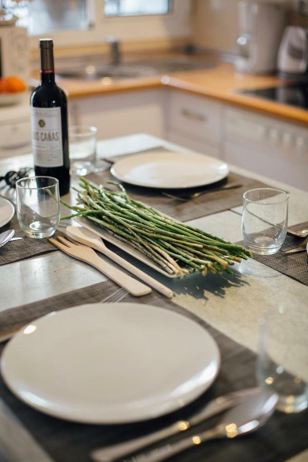 One & Lux- Lagar Apartment Seville Luaran gambar